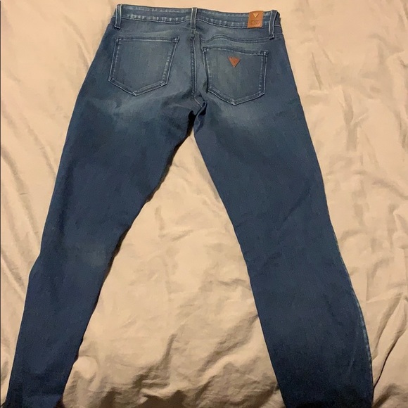 Guess Jeans - Picture 2 of 2